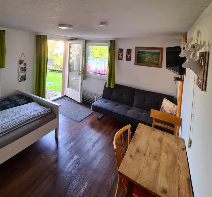 Idyllische Kleine Ferienwohnung Im Schwarzwald Friedenweiler Zewnętrze zdjęcie